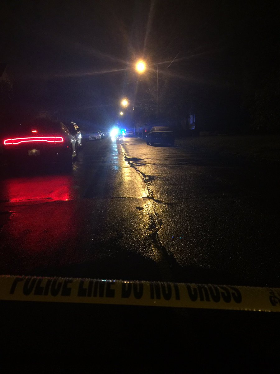 Louisville: One dead after a shooting in the 800 block of S. 23rd Street. This is homicide 86 for Louisville this year.