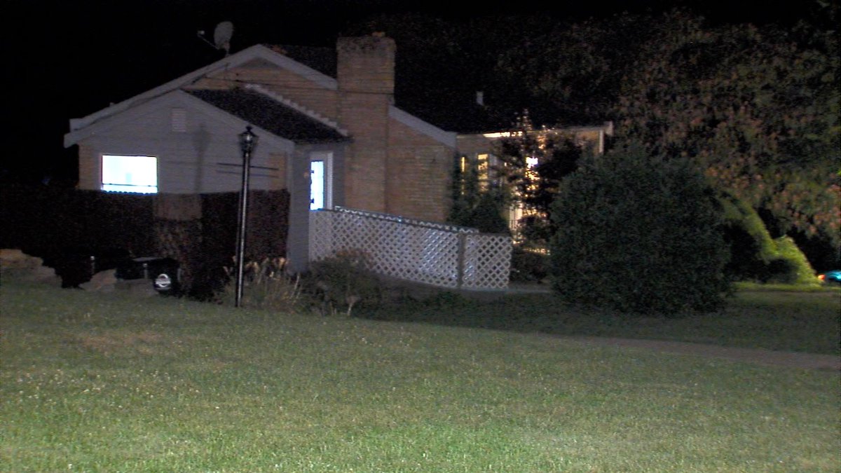 Taylor Mill police shoot and kill a Pit bull after it attacks and seriously injures 2 people at a home on St. Matthews Circle