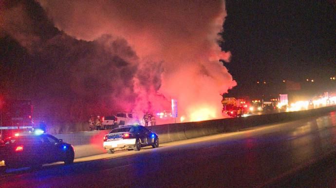 6 killed in wrong-way driving crash on I-75 in Kentucky    