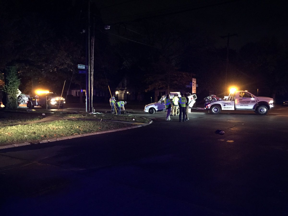 Fatal 2 car crash on Montclair and Tates Creek Rd. 1 person died -1 person with life threatening injuries. 2 with moderate injuries  