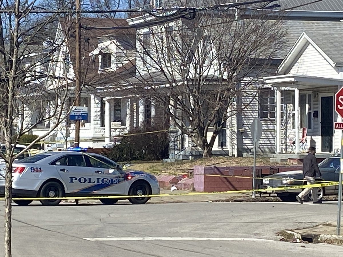 It's still a VERY active scene at the intersection of Clay St. & Camp St. in Shelby Park as police investigate a deadly shooting that left a man in his 40's dead  Shooter(s) have not been caught   Police are focusing on the white home as investigators canvass the area  