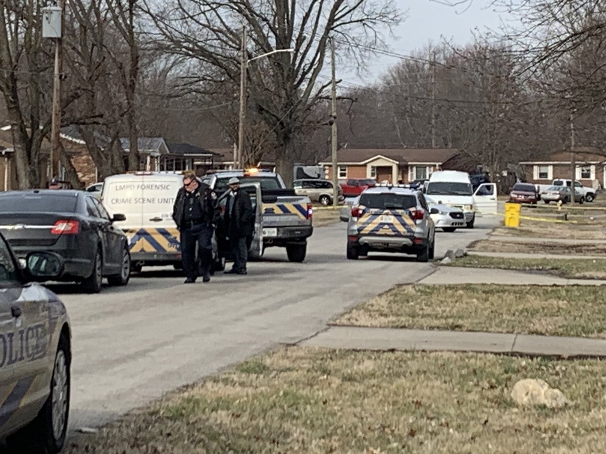 Shooting off Cane Run Road that happened around 7:18AM. @LMPD says one person is dead. There is a lot of yellow tape up around the surrounding homes.