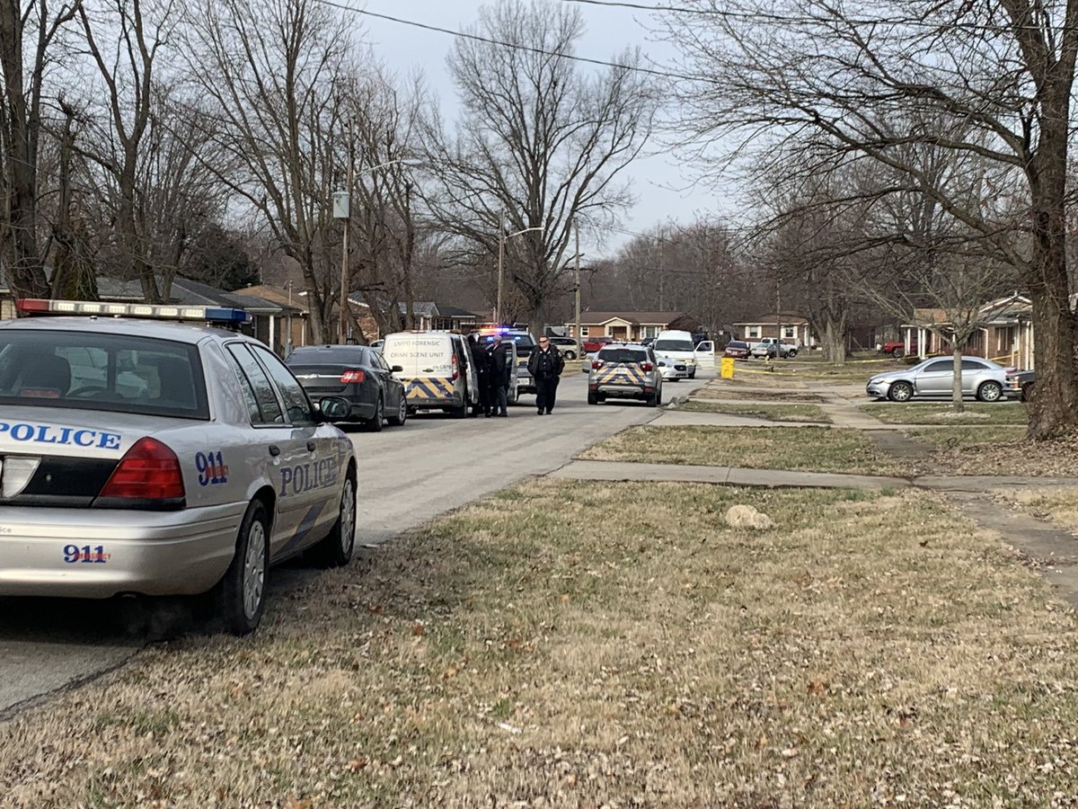 Shooting off Cane Run Road that happened around 7:18AM. @LMPD says one person is dead. There is a lot of yellow tape up around the surrounding homes.  