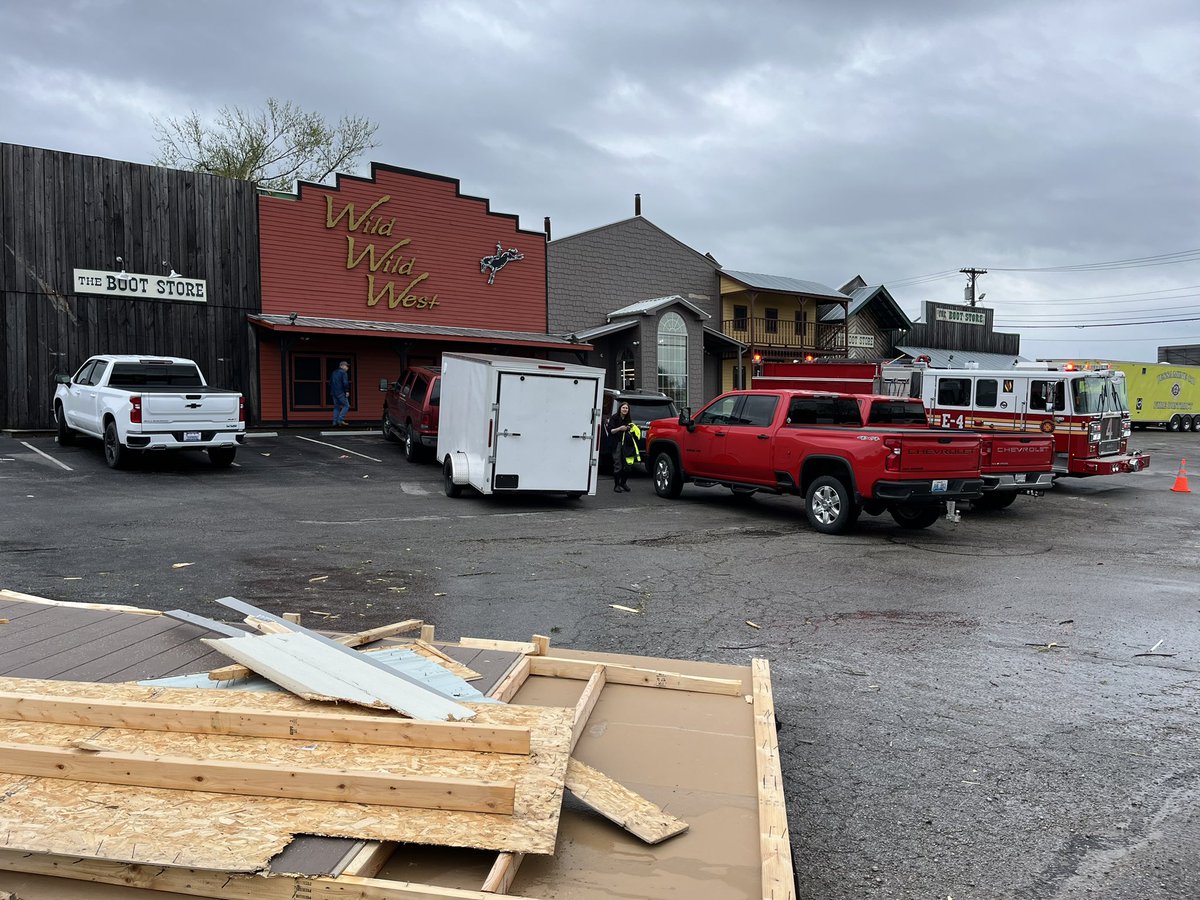 Nicholasville police say no injuries in the businesses damaged