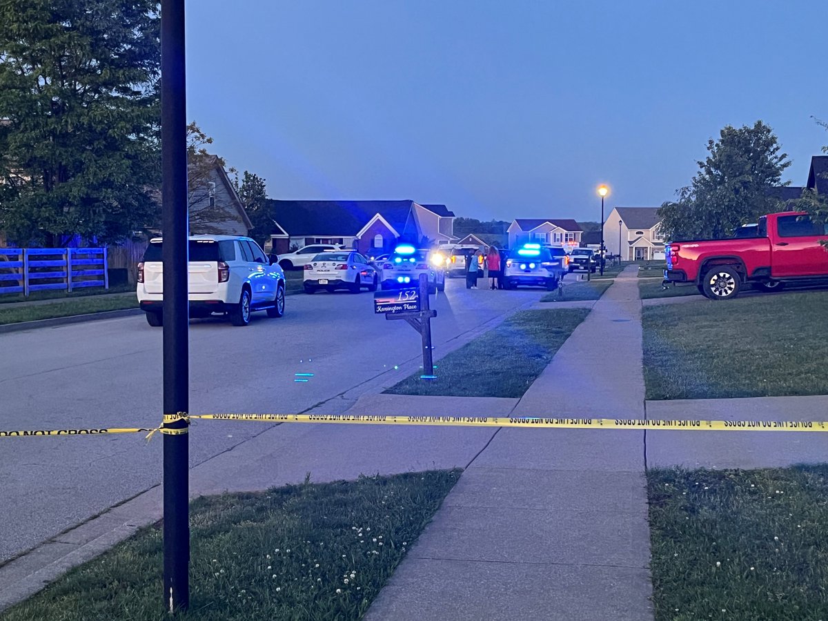 Police responding to barricade situation in Richmond: