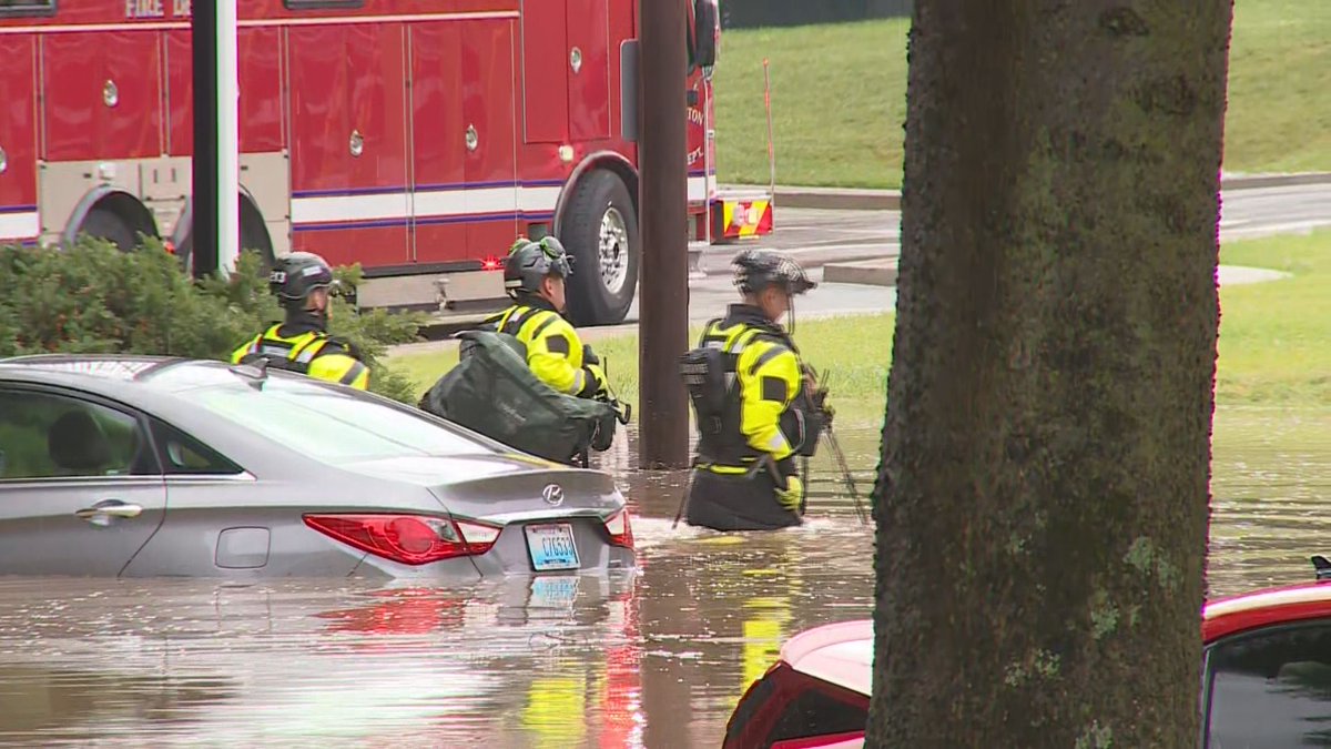 The Lexington Fire Department safely evacuated five residents after an apartment complex flooded