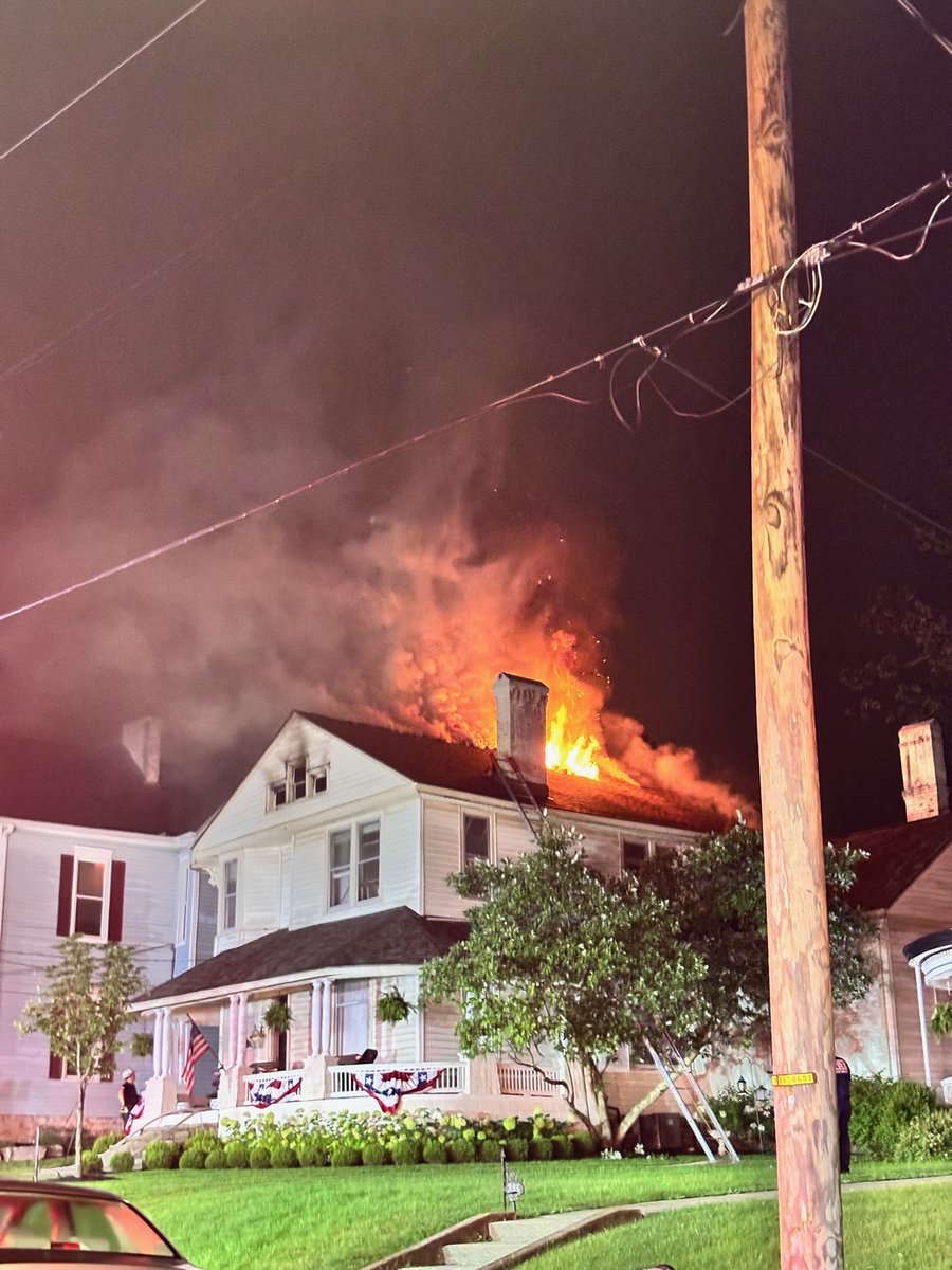 Fire crews in Winchester responded to a house fire early Thursday morning. A fire chief with the Winchester Fire Department said three people were home at the time of the fire and that no injuries were reported